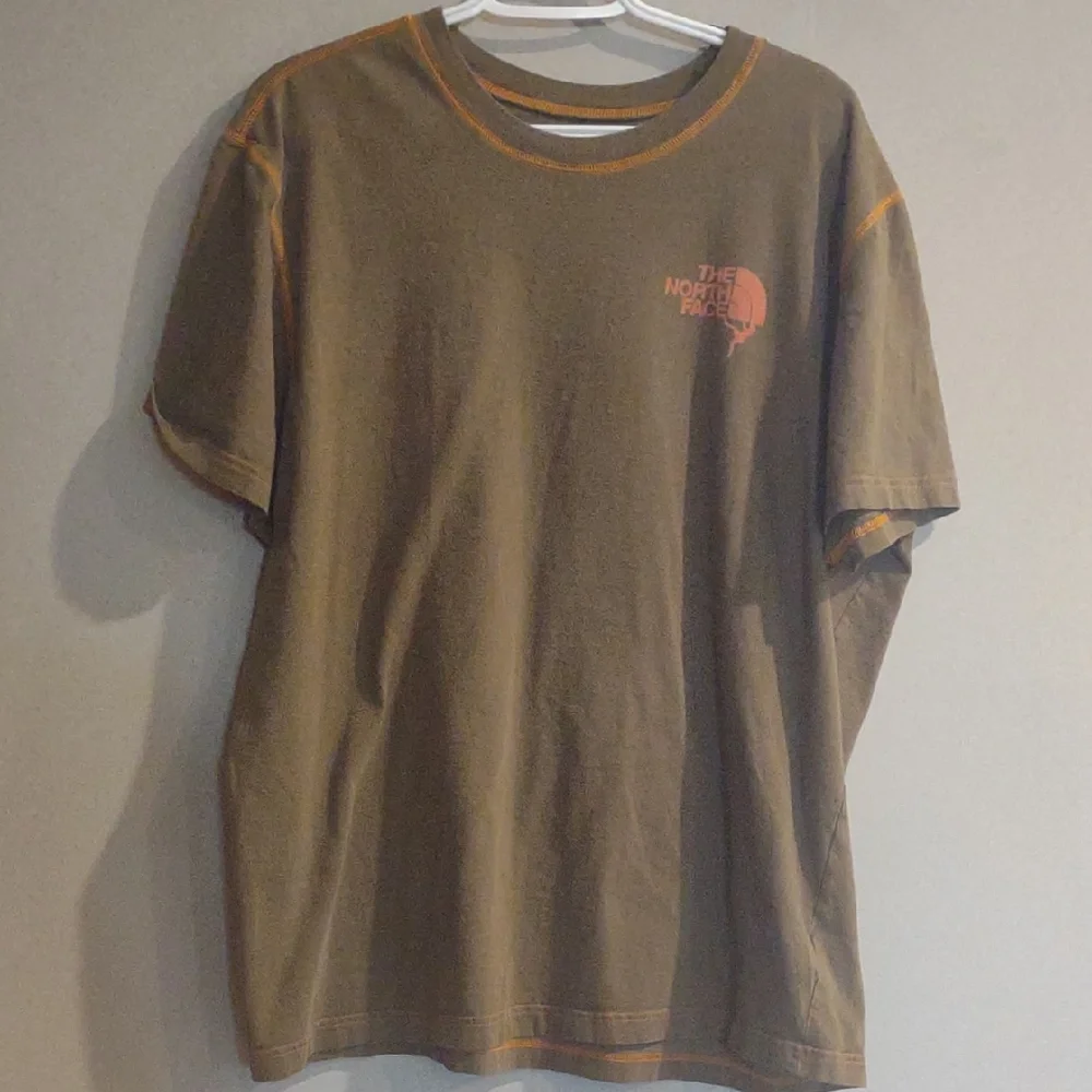 The North Face Mens Xlarge Olive Green‎ Short Sleeve Tee Shirt
